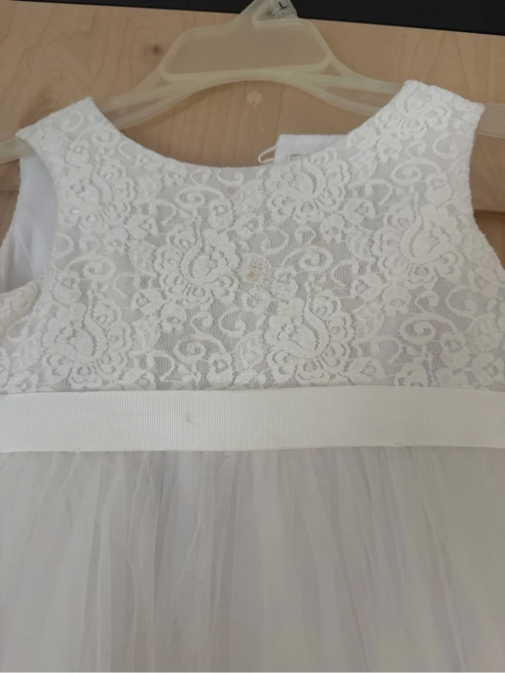 David’s Bridal Ball Gown Flower Girl Dress with Heart Cutout STYLE# RK1368